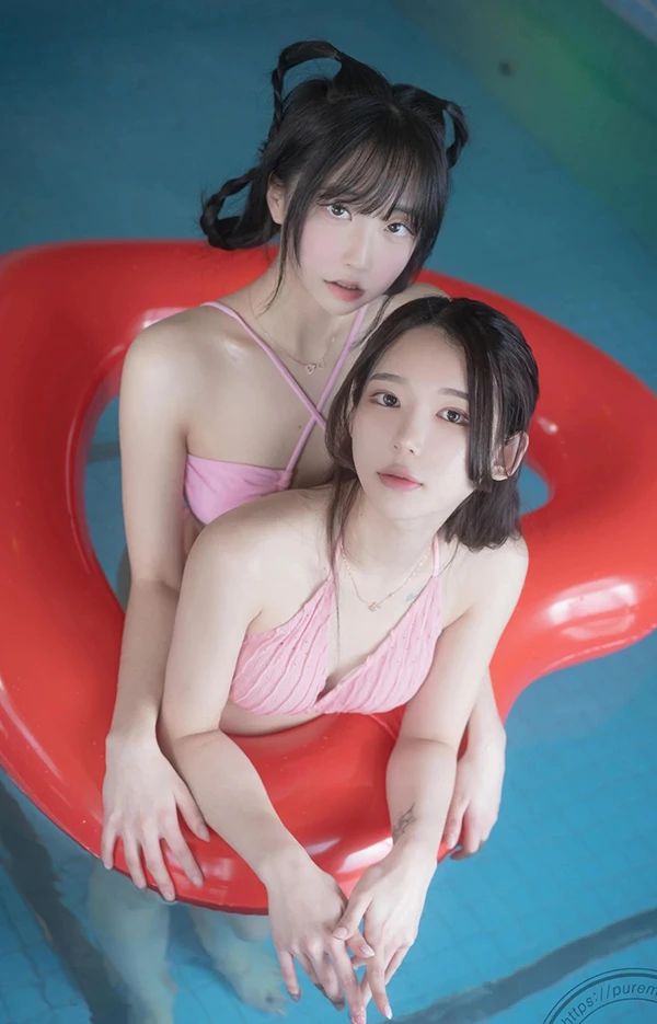 漂亮小姐姐Yeha+Hina双人泳衣湿身无圣光图集