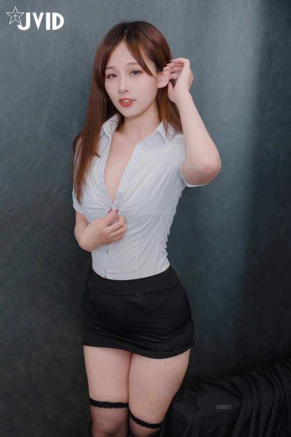 都市丽人系列婕咪制服三点全露无圣光图集